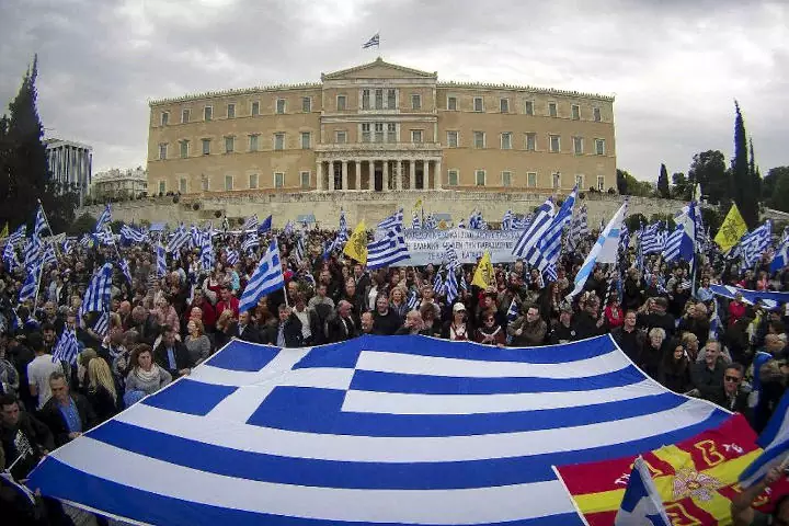 Protesta in Piazza Syntagma.